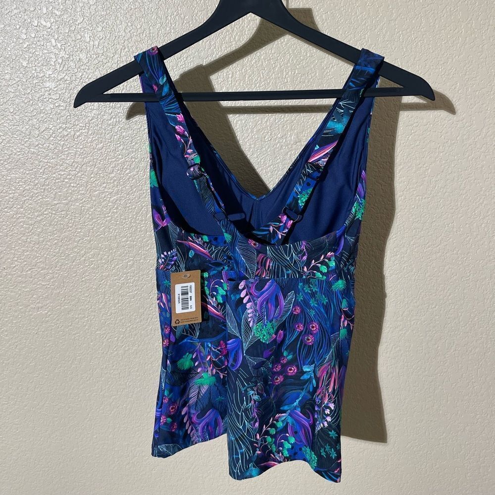 Sold  - Picture 2 of 4